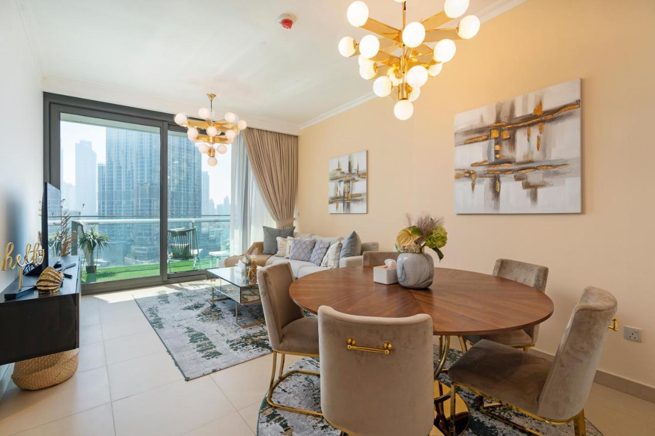 Prestige Living 1Br With Full Burj Khalifa View By Auberge Дубай Экстерьер фото